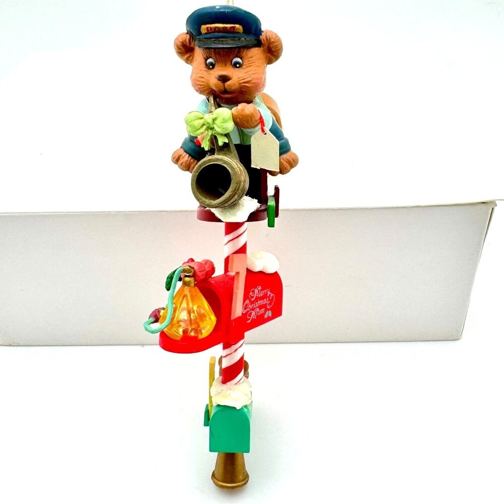 Enesco 1993 Christmas Mail Call Ornament Merry Christmas Dad Bear Figurine Decor